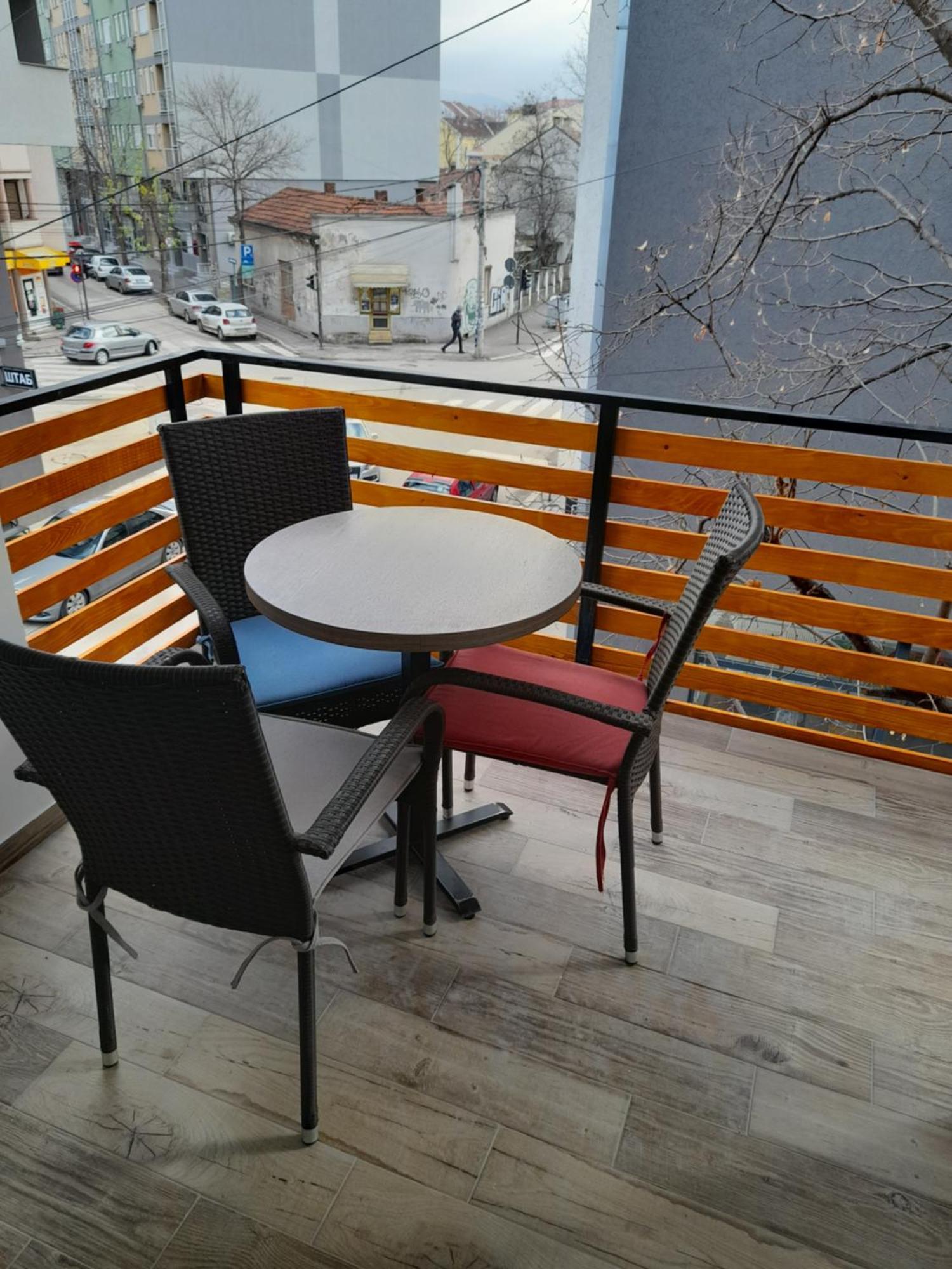 V & V Studio Apartments Ni Quarto foto